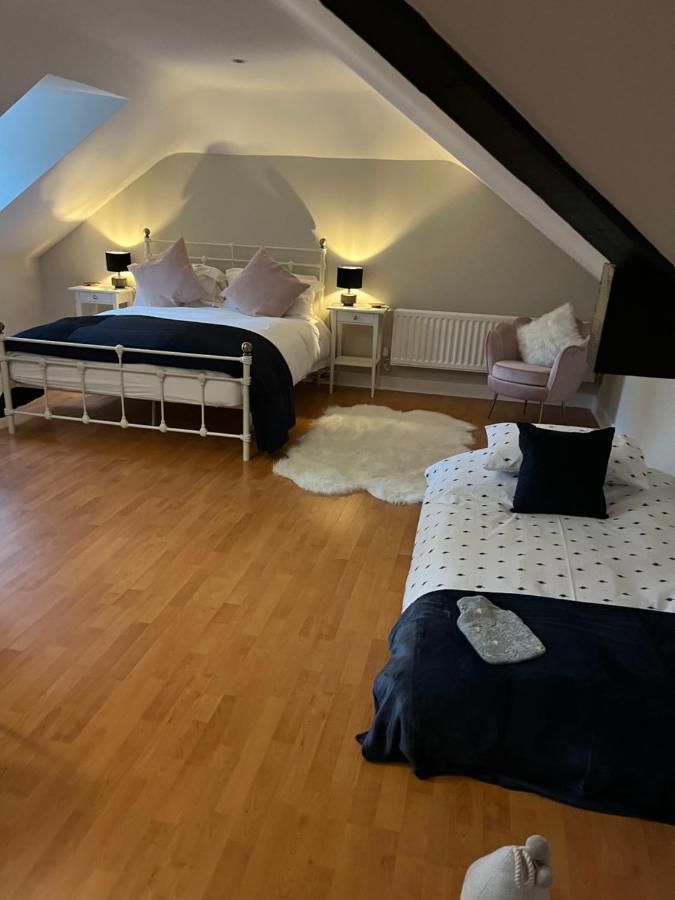 The Pheasantry - Guest House In Beautiful Rural Location Aldermaston Buitenkant foto